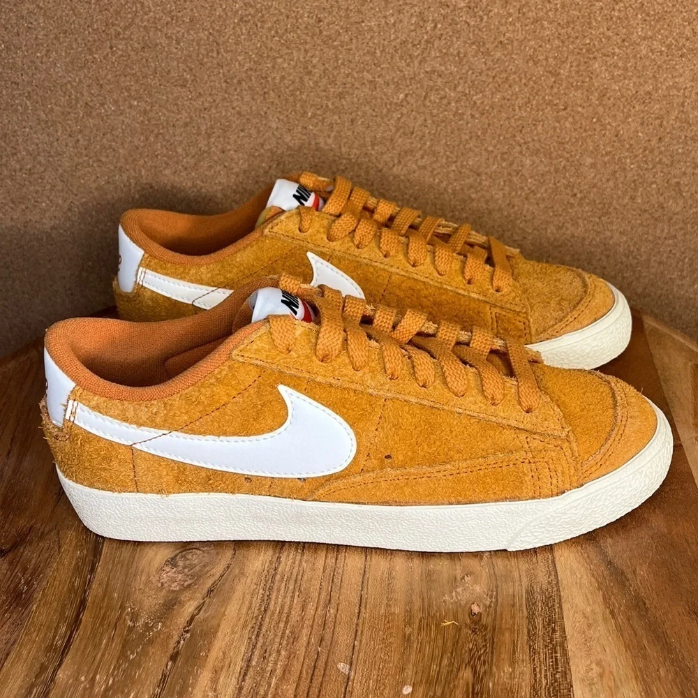 Nike Blazer NWOT